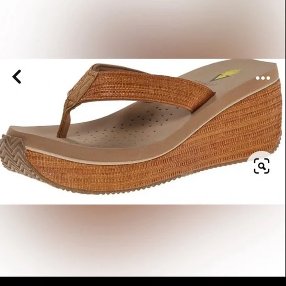 Volatile Women's Bahama Wedge Sandal - Picture 11 of 11